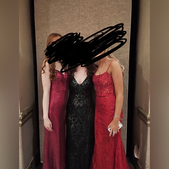 Sherri hill prom dress - Picture 8 of 10